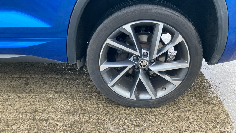 Skoda Kodiaq 2.0 TDI 200 Sport Line 4x4 5dr DSG [7 Seat] Diesel Estate